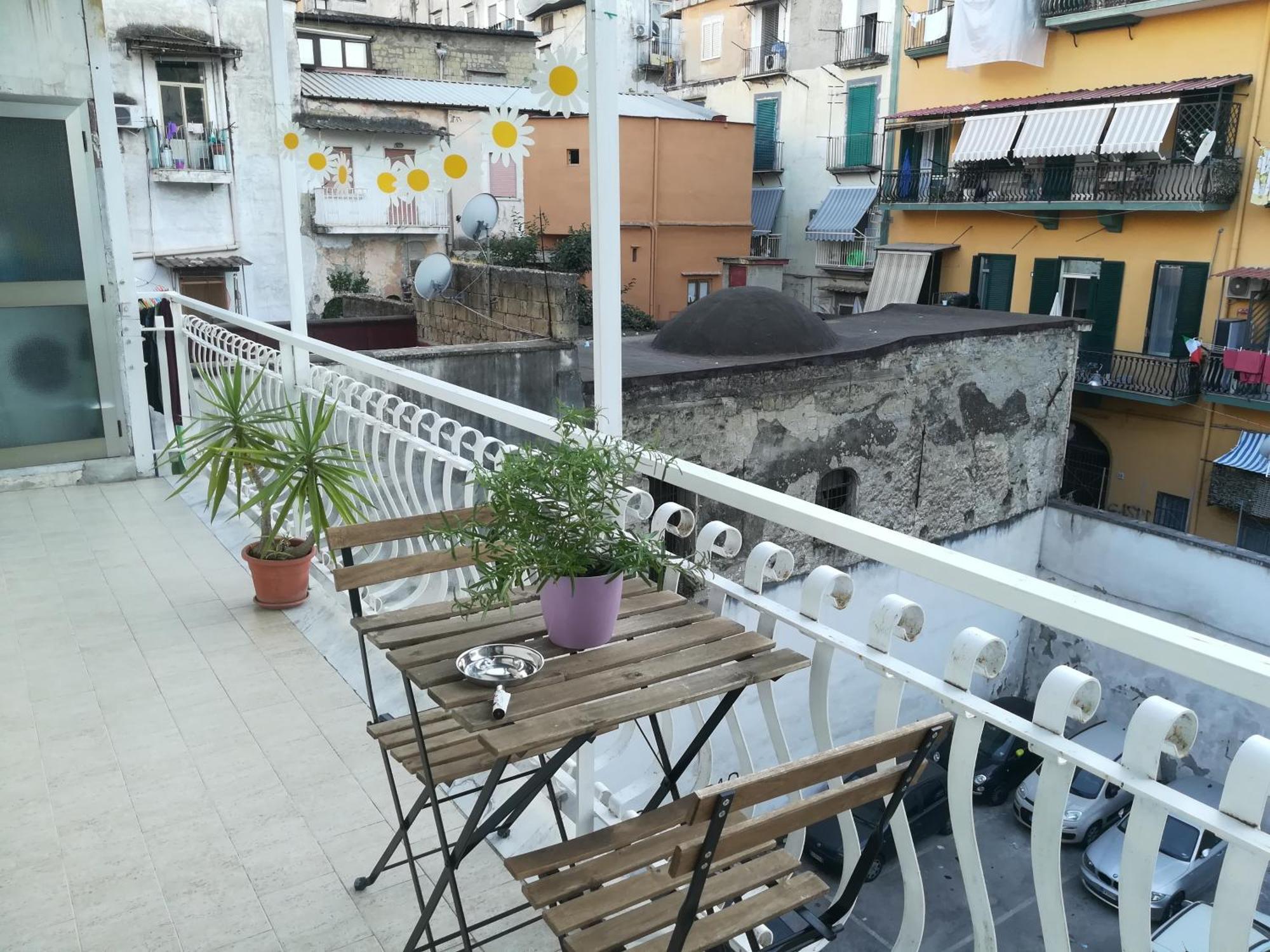 Dint e viche e Napule Guest House Neapel Exterior foto