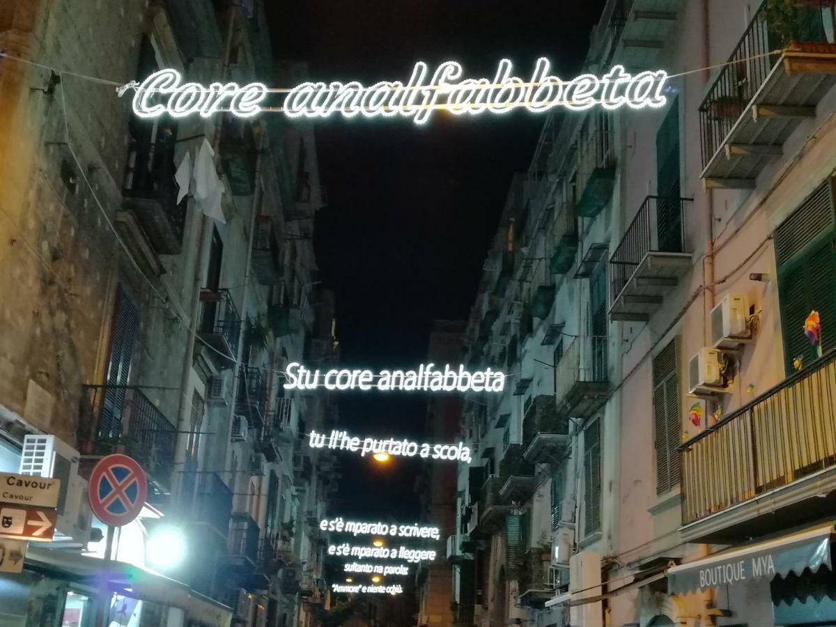 Dint e viche e Napule Guest House Neapel Exterior foto