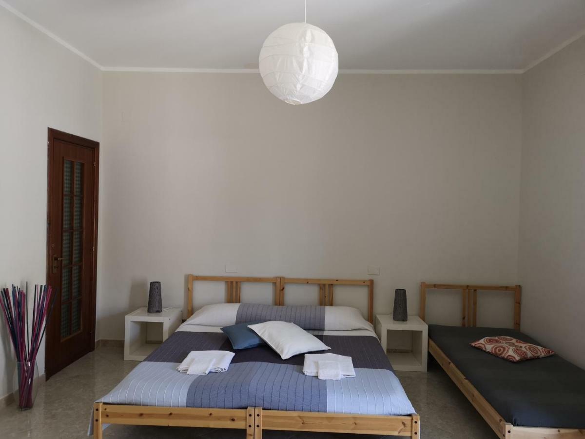 Dint e viche e Napule Guest House Neapel Exterior foto